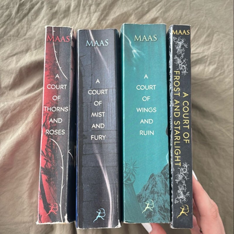 A Court of Thorns and Roses Series Origional Covers