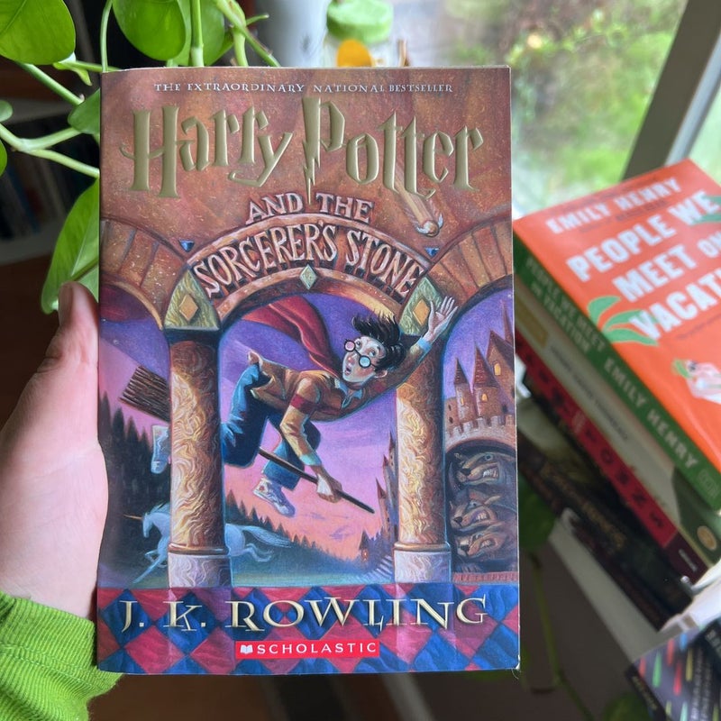 Harry Potter and the Sorcerer's Stone (1): J.K. Rowling, Mary