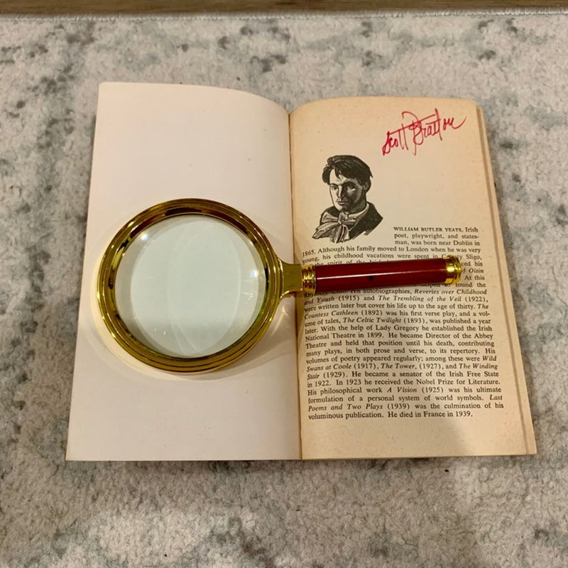The Celtic Twilight and a Selection of Early Poems 