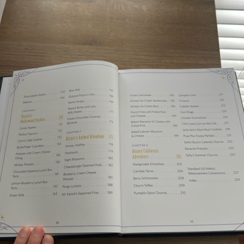 The Unofficial Disney Parks Cookbook