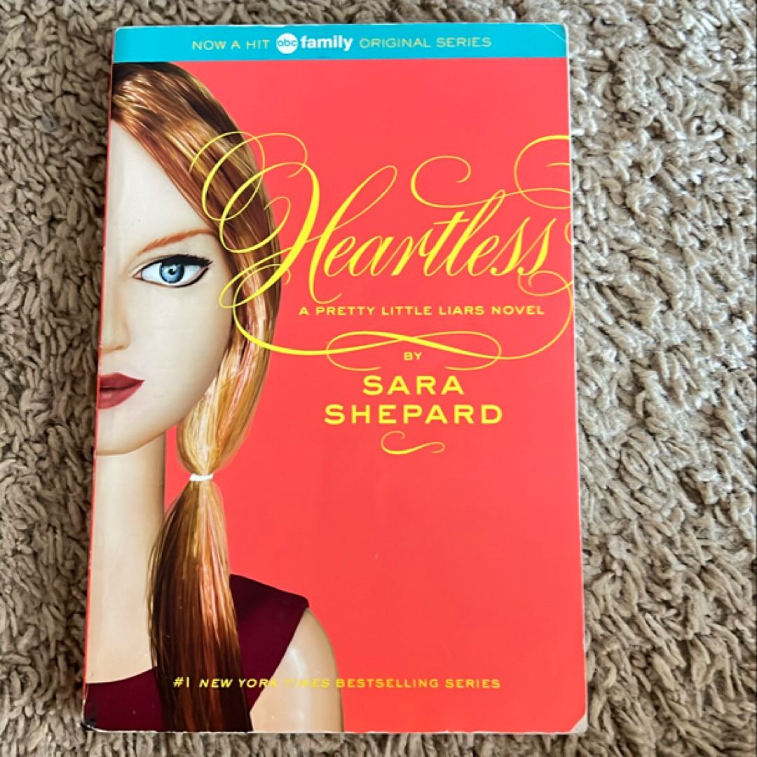 Pretty Little Liars #7: Heartless