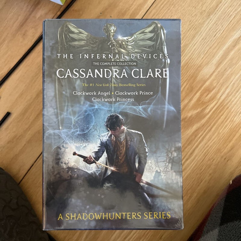 The Infernal Devices, the Complete Collection