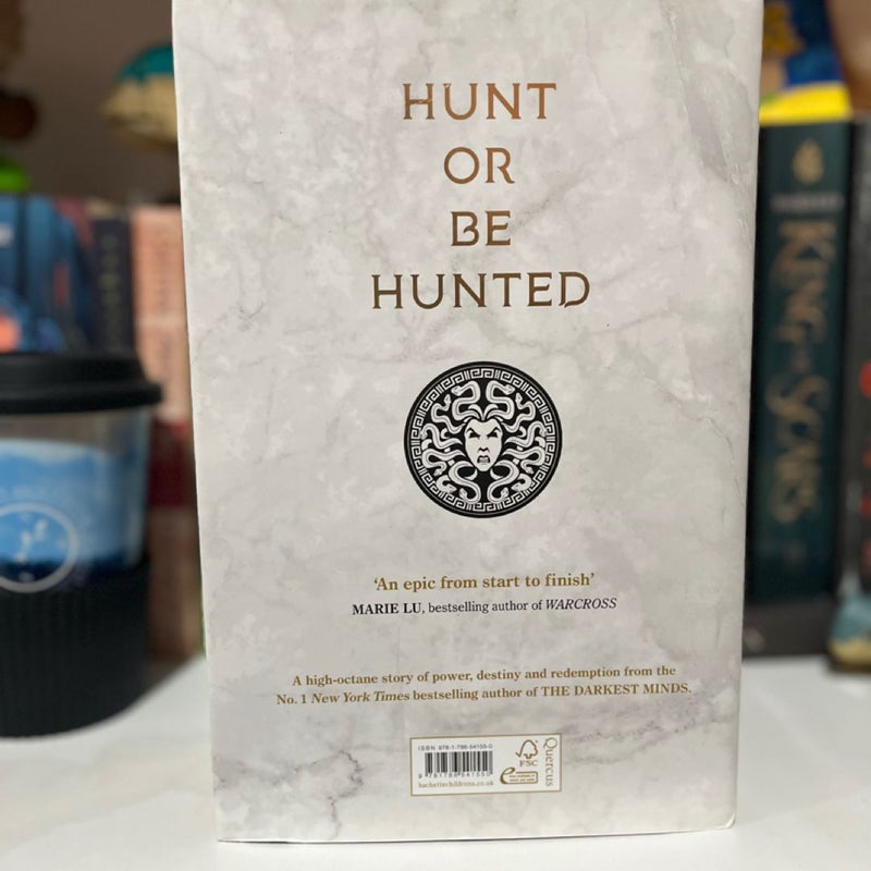 Lore (Fairyloot Special Edition)