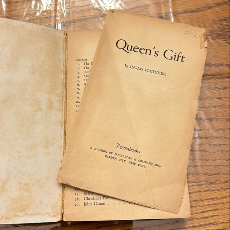 Queen’s Gift