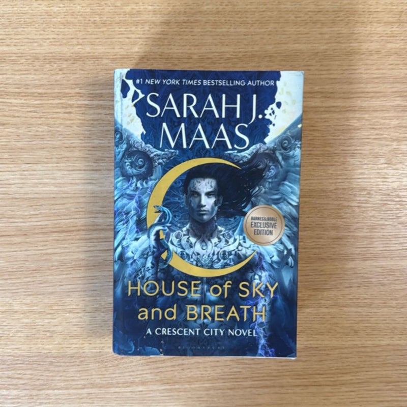 House of Sky and Breath Barnes and Nobles exclusive edition