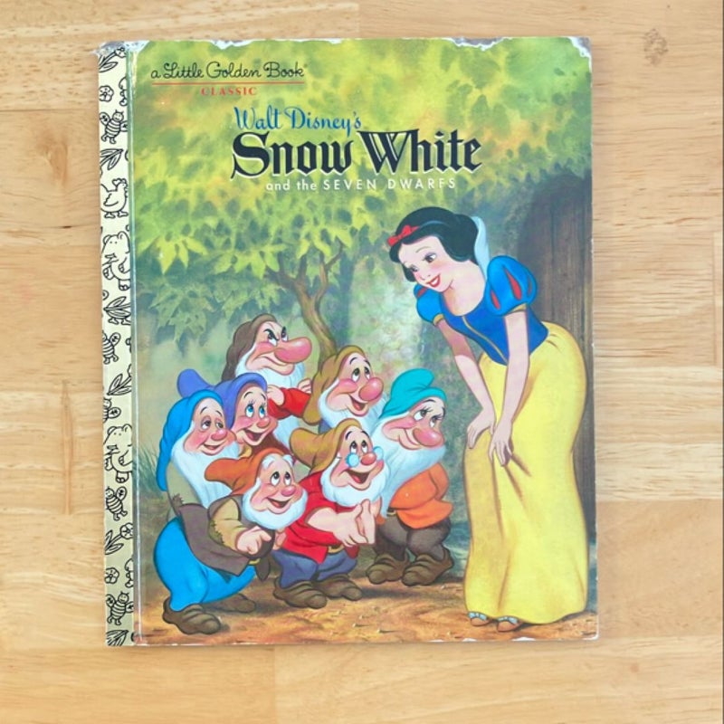 Snow White and the Seven Dwarfs (Disney Classic)