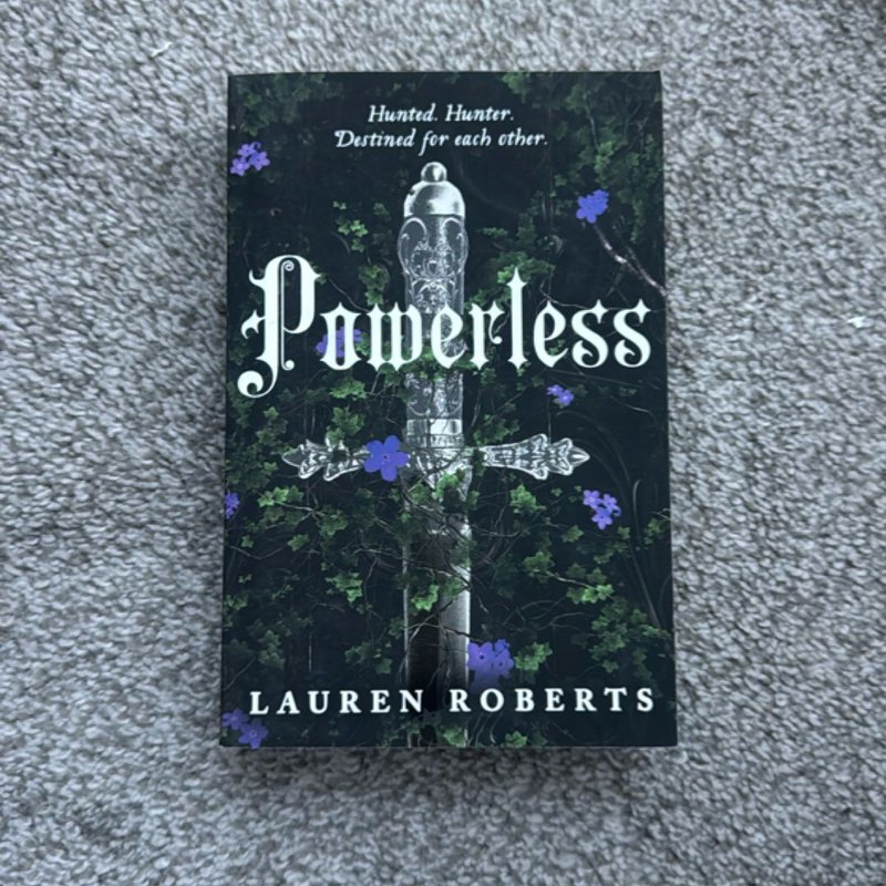 Powerless by Lauren Roberts, Paperback | Pangobooks