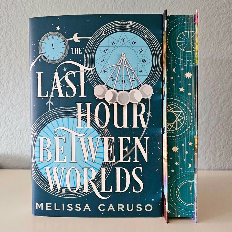 The Last Hour Between Worlds SIGNED by Melissa Caruso Illumicrate Special Edition NEW