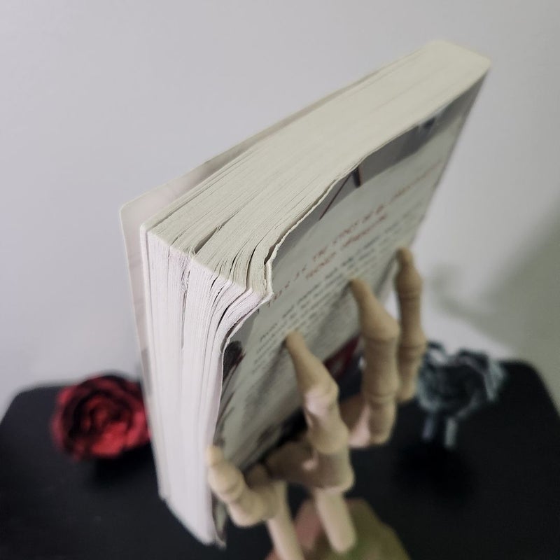 A Good Girl's Guide to Murder