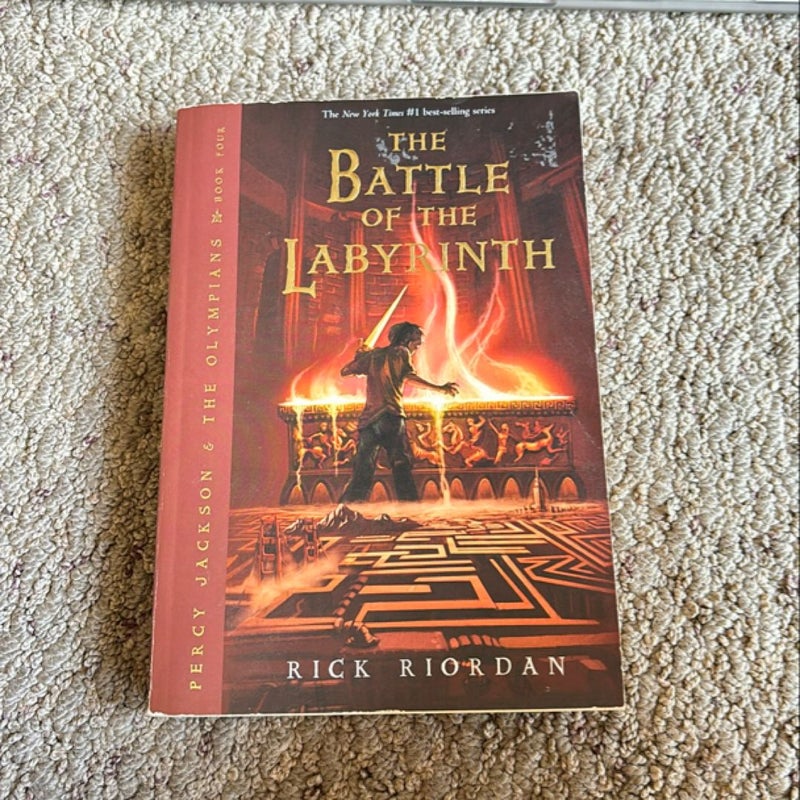 Percy Jackson and the Olympians, Book Four the Battle of the Labyrinth (Percy Jackson and the Olympians, Book Four)