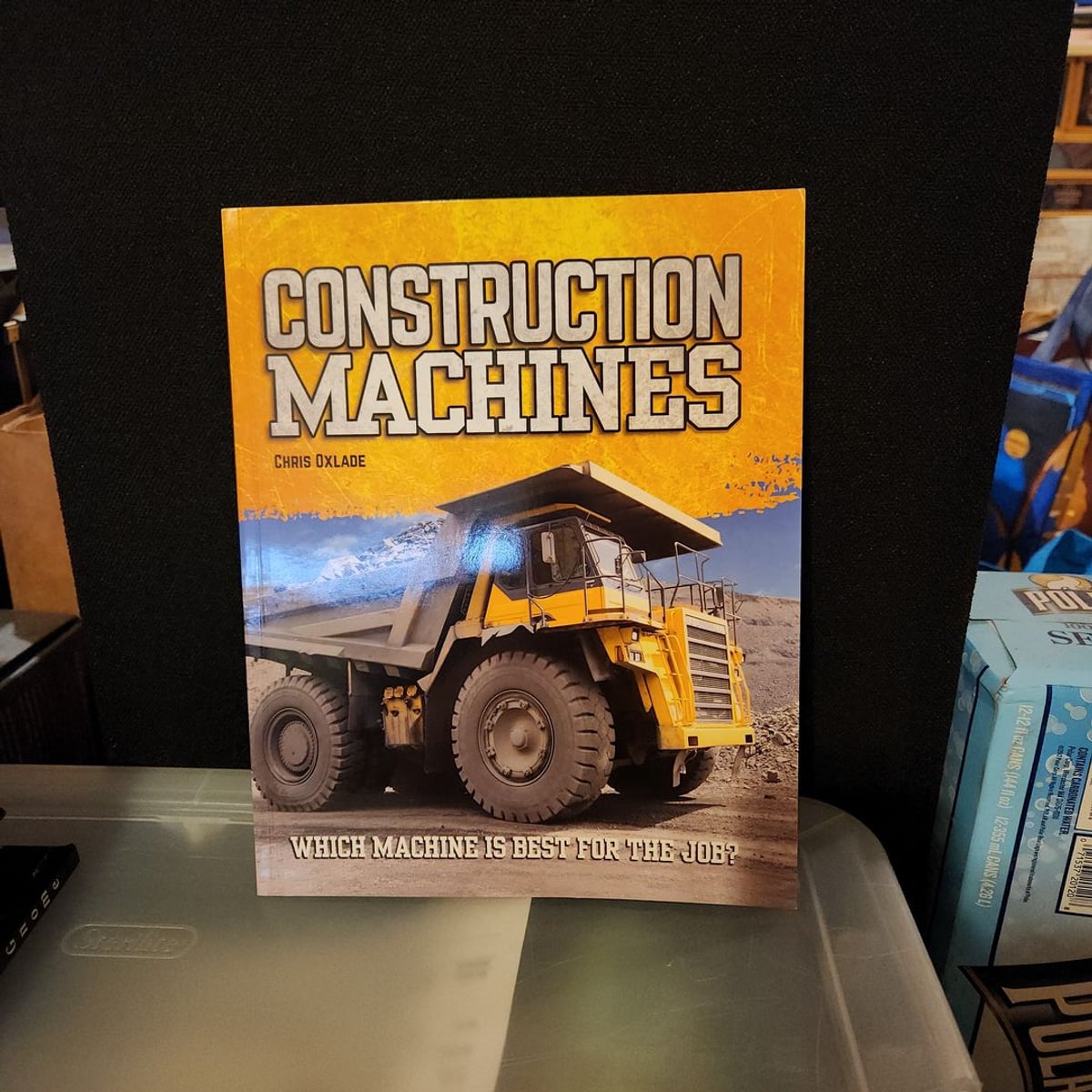 Construction Machines by Chris Oxlade