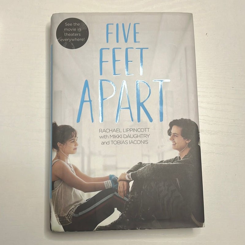 Five Feet Apart 