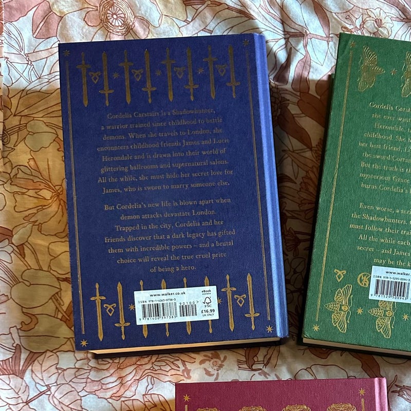 The Last Hours Series by Cassandra Clare Waterstones Edition