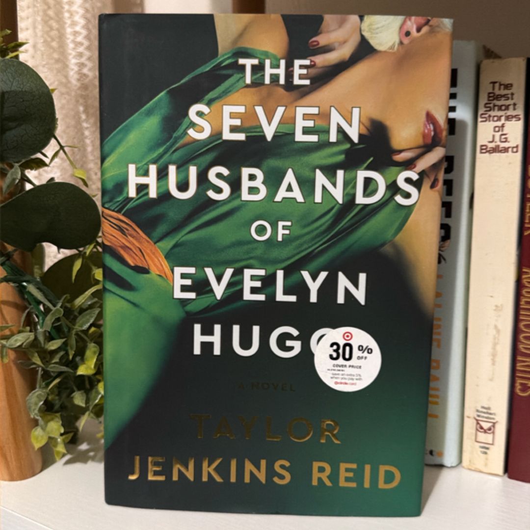 The Seven Husbands of Evelyn Hugo: Deluxe Edition Hardcover