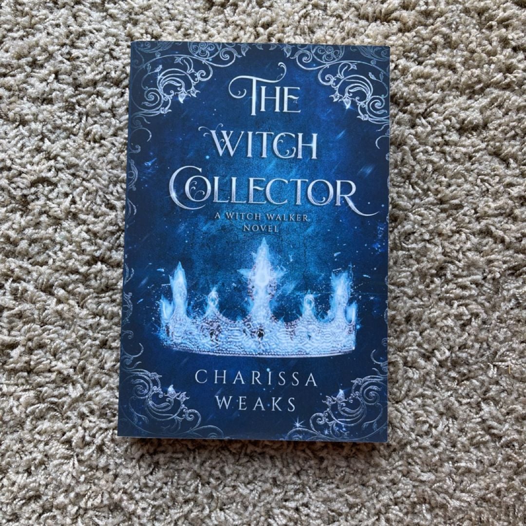 The Witch Collector by Charissa Weaks, Paperback Pangobooks
