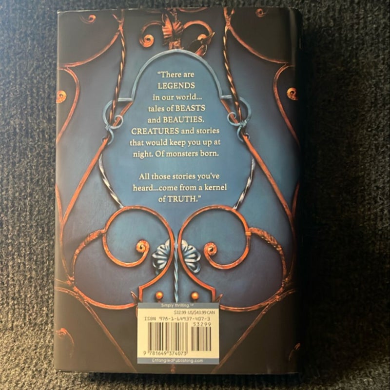 The Wren in the Holly Library (Deluxe Limited Edition)