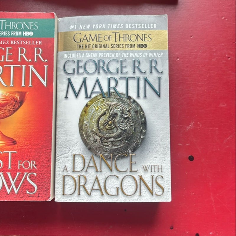 5 Book Set: Game of Thrones clash of Kings, storm of swords, feast of crows dance of dragons