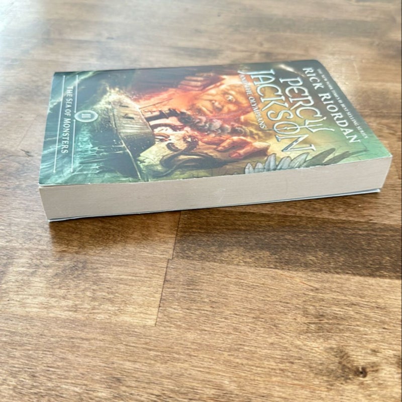 Percy Jackson and the Olympians, Book Two the Sea of Monsters (Percy Jackson and the Olympians, Book Two)