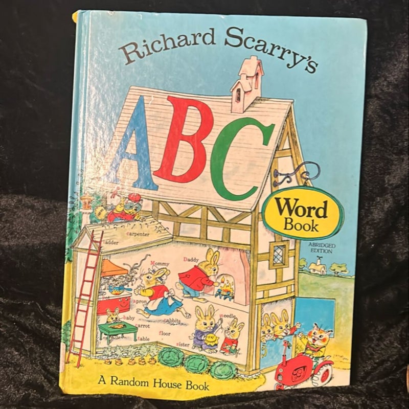 Richard Scarry's ABC Word Book