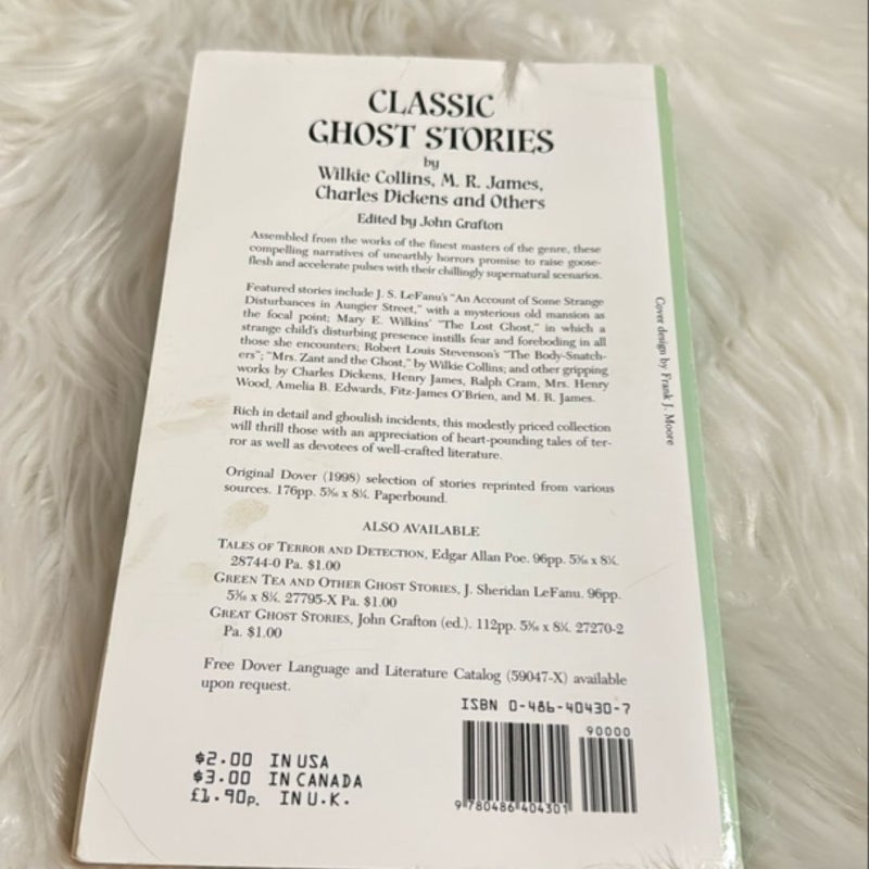 Classic Ghost Stories by Wilkie Collins, M. R. James, Charles Dickens and Others