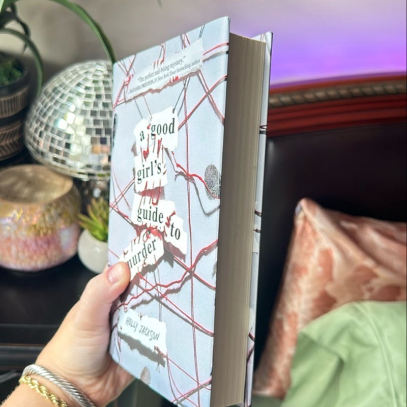 A Good Girl's Guide to Murder