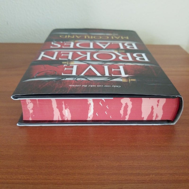 Five Broken Blades (Deluxe Limited Edition)