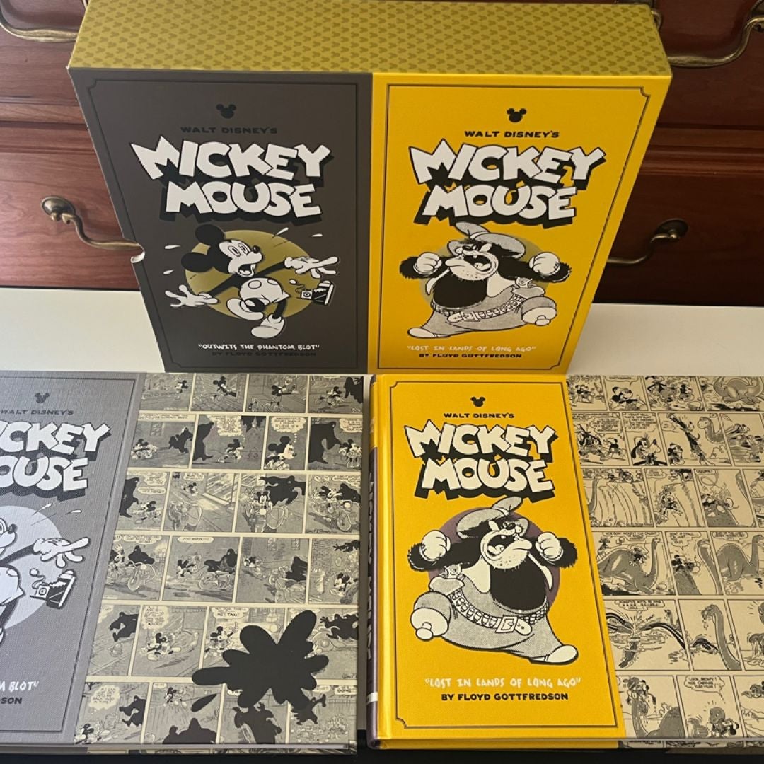 その他 MICKEY MOUSE BY FLOYD GOTTFREDSON BOX* Amazon.com: Walt Disney's Mickey Mouse Vols 9 & 10: Gift Box