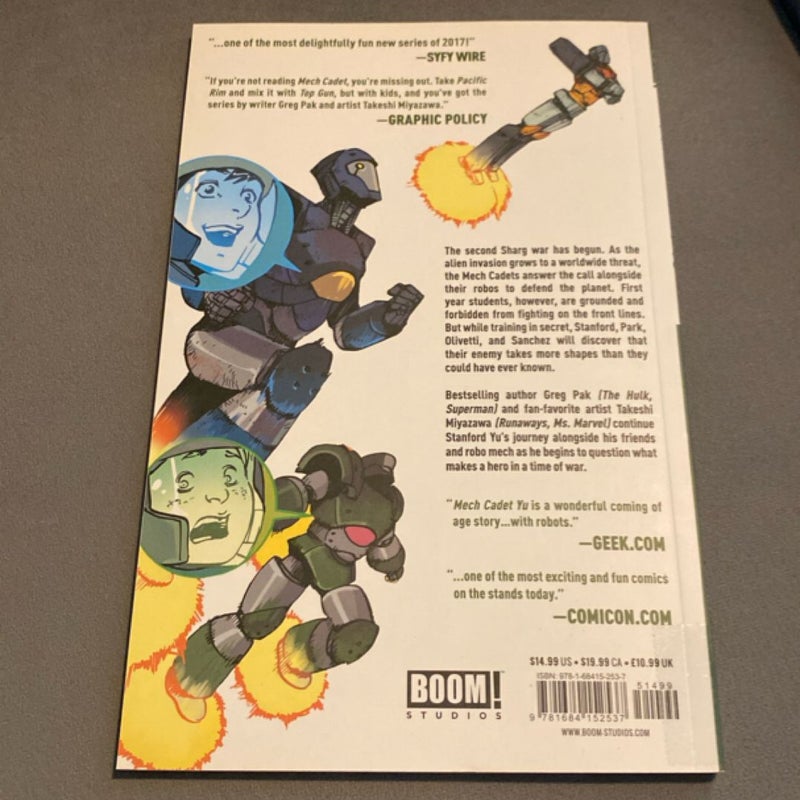 Mech Cadet Yu Vol. 2