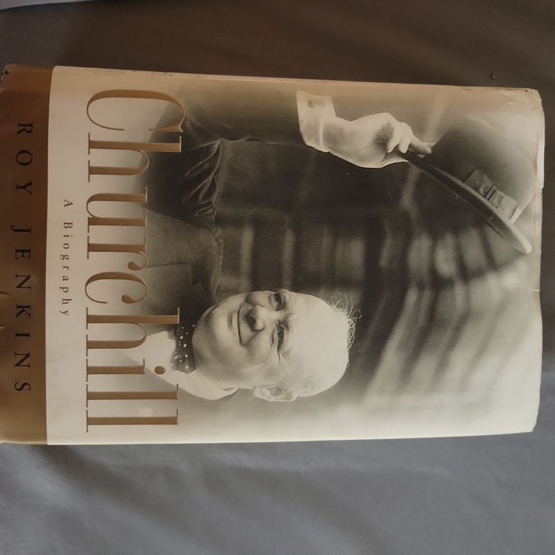 Churchill a Biography 