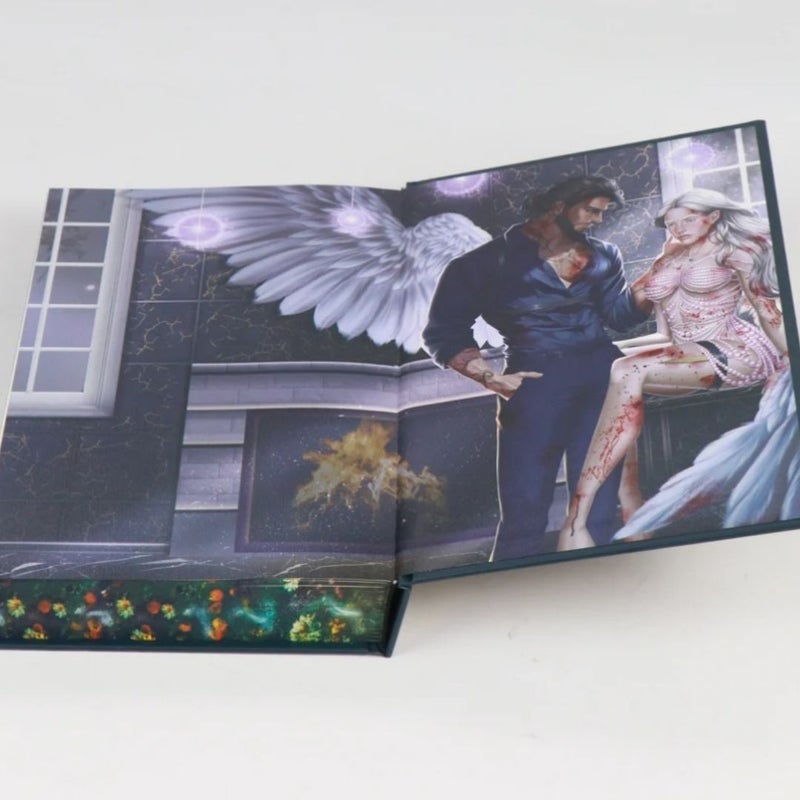 Moonlight Book Box Helfyre & Honey