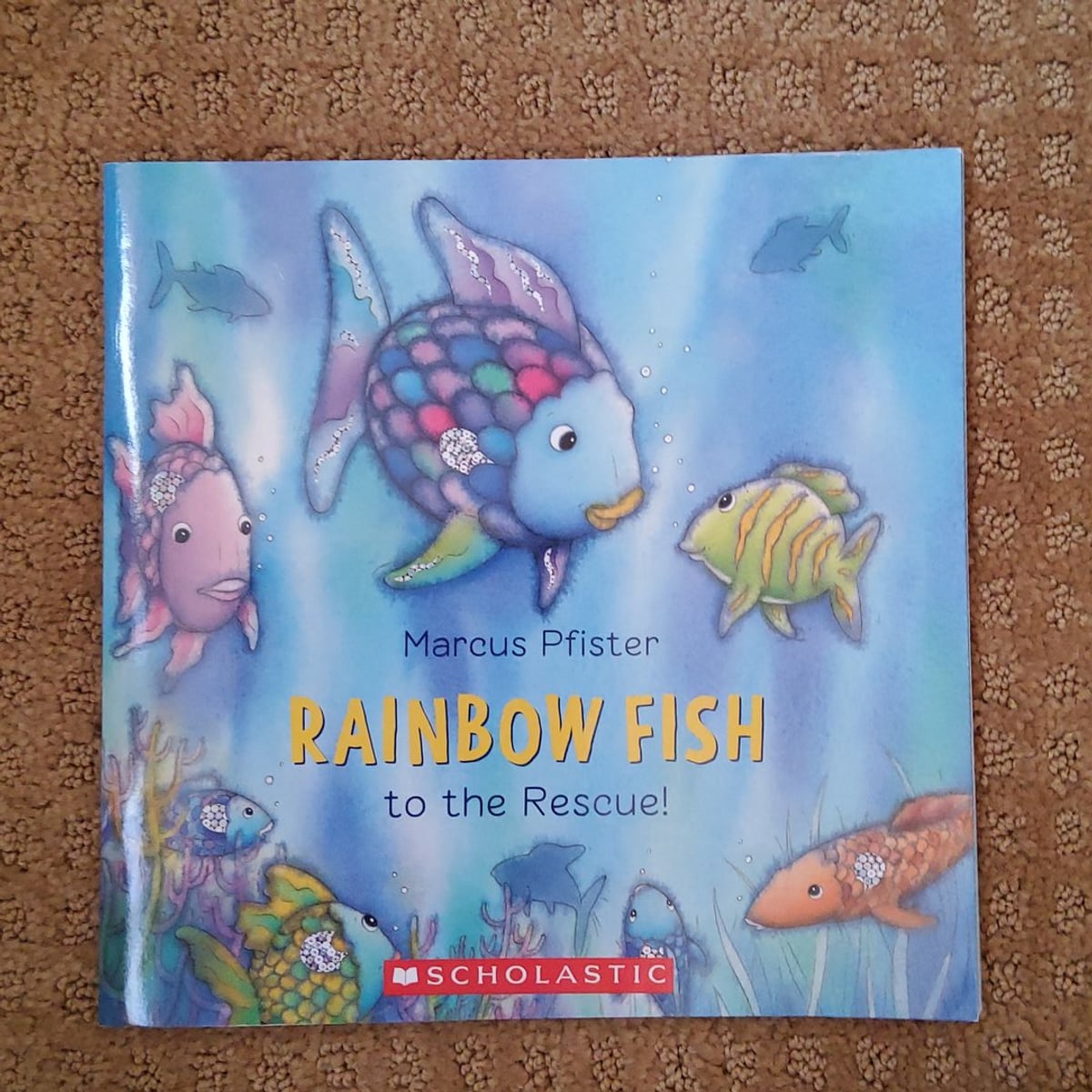 Rainbow Fish to the Rescue by Marcus Pfister, Paperback | Pangobooks