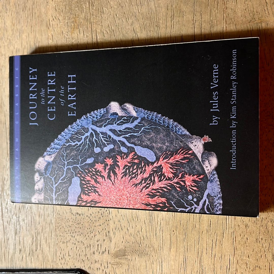 Journey To The Centre Of The Earth (Puffin Classics) By Jules Verne - Paperback, Very Good Condition