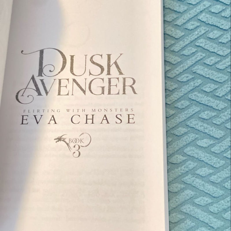 Dusk Avenger (The Nightfall Archives) (Misprint)