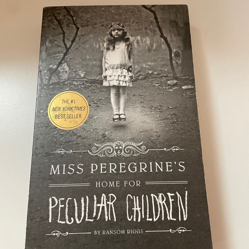 Miss Peregrine’s home for peculiar children 