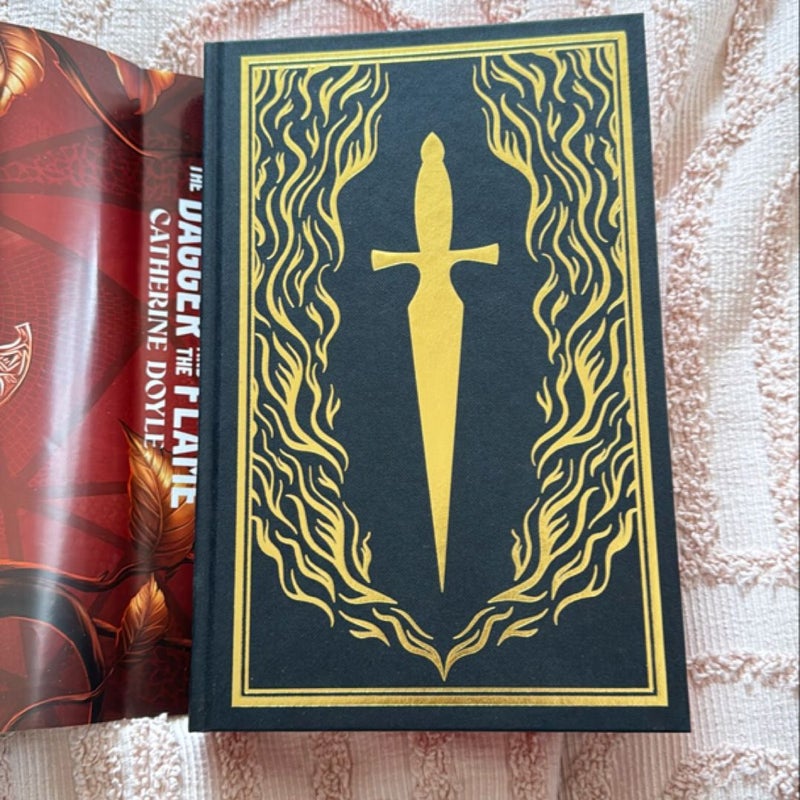 The Dagger and the Flame Fairyloot Edition