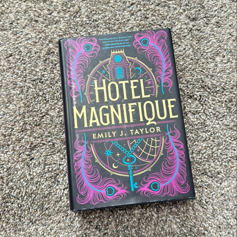 Hotel Magnifique