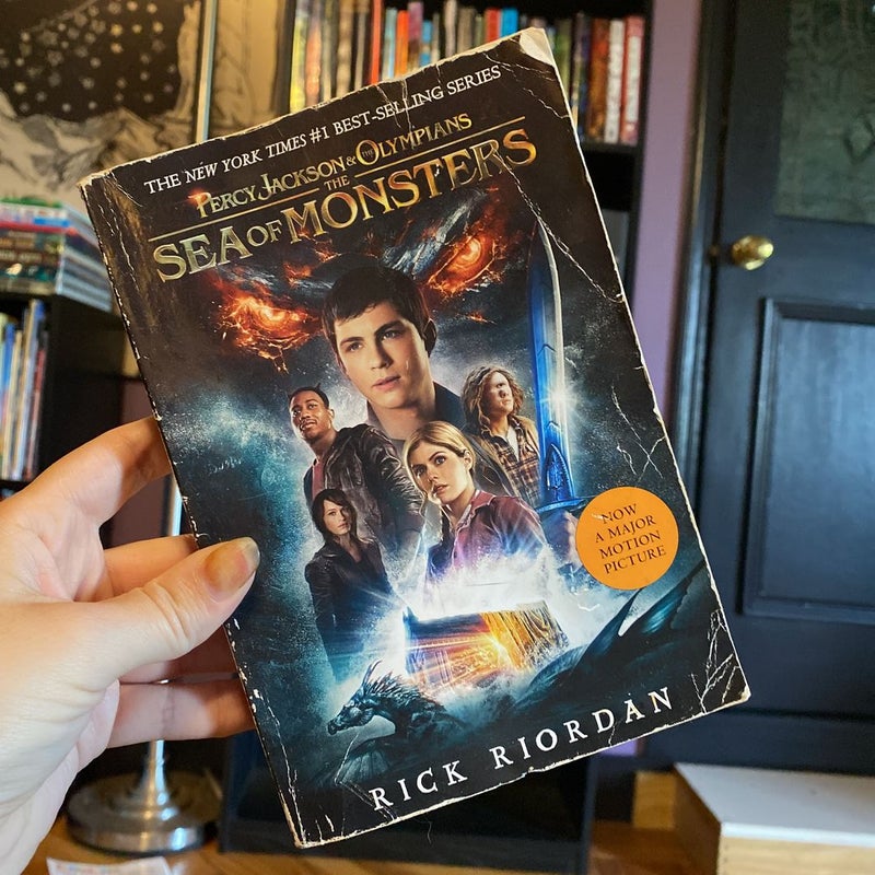 Monsters are such innnteresting people: Percy Jackson and the Olympians.  (Rick Riordan)