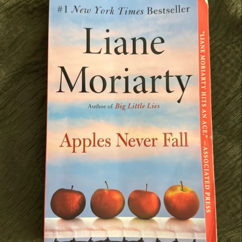 Apples Never Fall