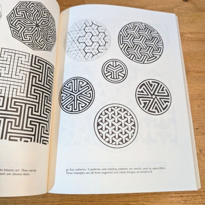 Islamic Designs for Artists and Craftspeople