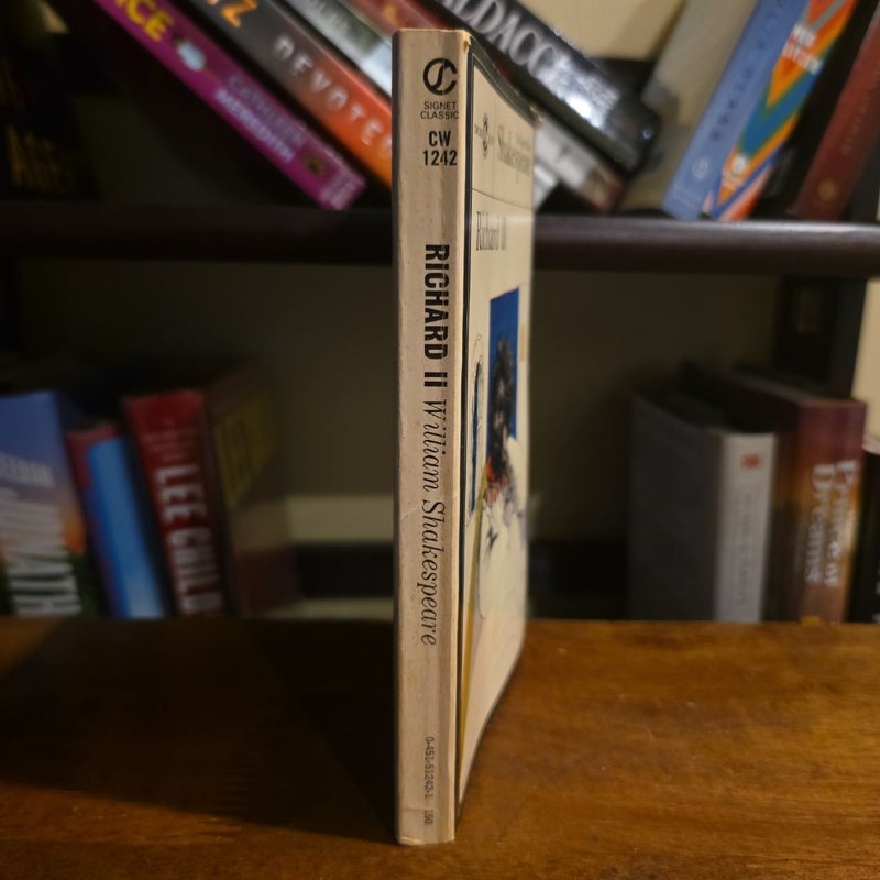 VINTAGE 1963 Richard II AKA The Tragedy of King Richard the Second (Written by William Shakespeare, Edited by Kenneth Muir) *Signet Classic*