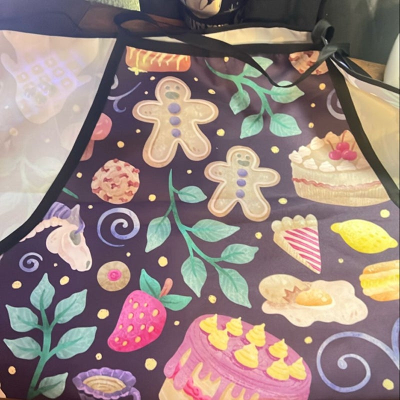 Cinnamon and gingerbread apron - Illumicrate 