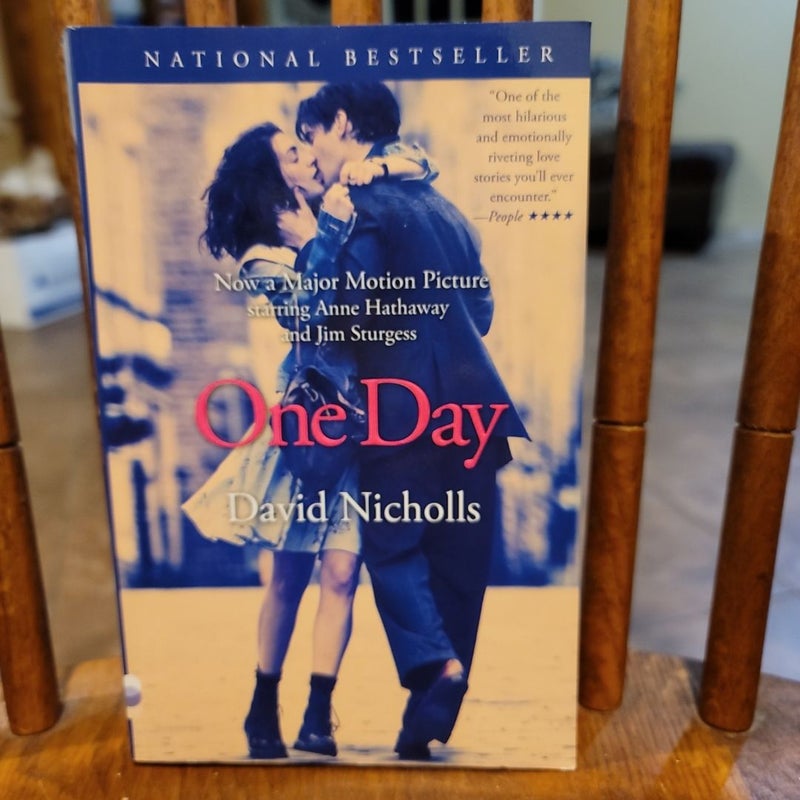 *FIRST EDITION, VINTAGE CONTEMPORARIES* One Day (Movie Tie-In Edition)