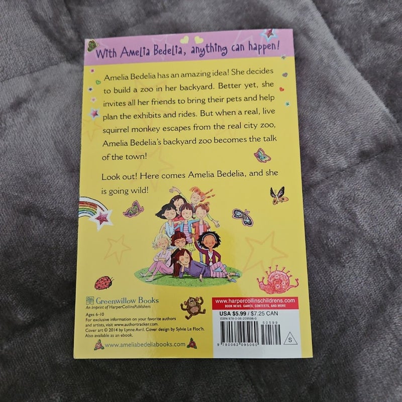 Amelia Bedelia Chapter Book #4: Amelia Bedelia Goes Wild!