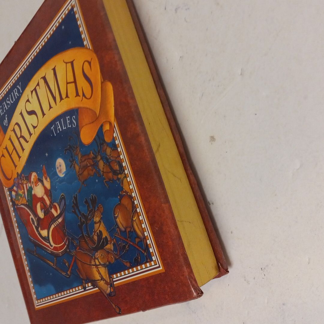 Treasury of Christmas Tales by Carolyn Quattrocki, Hardcover