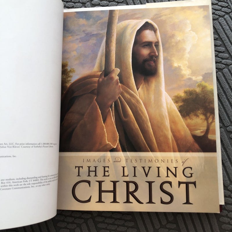 Images and Testimonies of the Living Christ