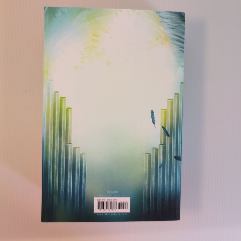 House of Sky and Breath (B&N Exclusive Edition)