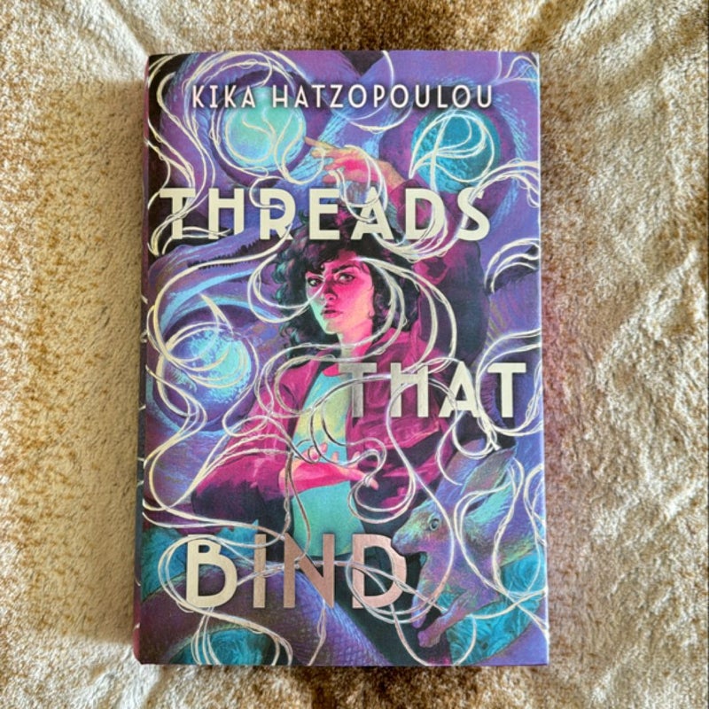 Threads That Bind *Fairyloot SIGNED Exclusive Edition*