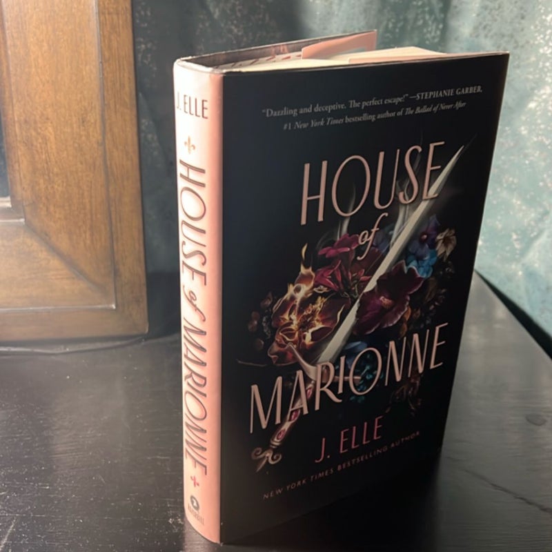 House of Marionne