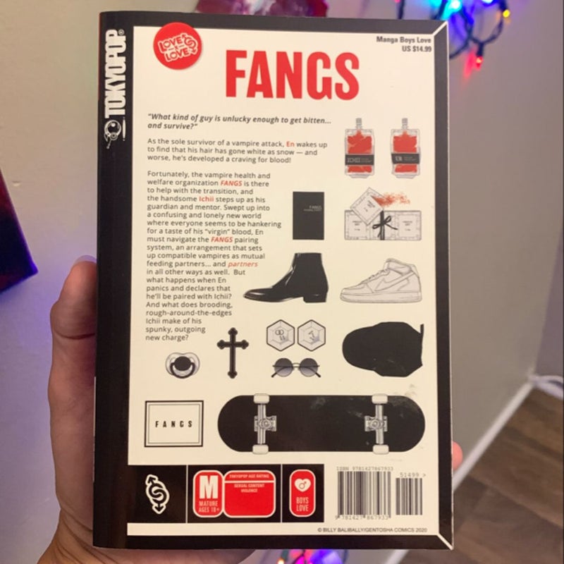 FANGS, Volume 1