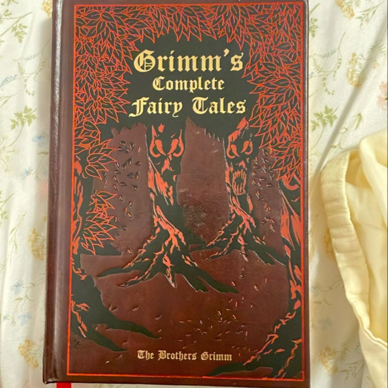 Grimm's Complete Fairy Tales